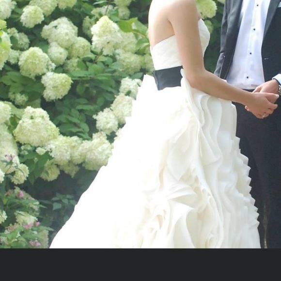 Maggie Sottero Juliette dress size 0 - Picture 5 of 8